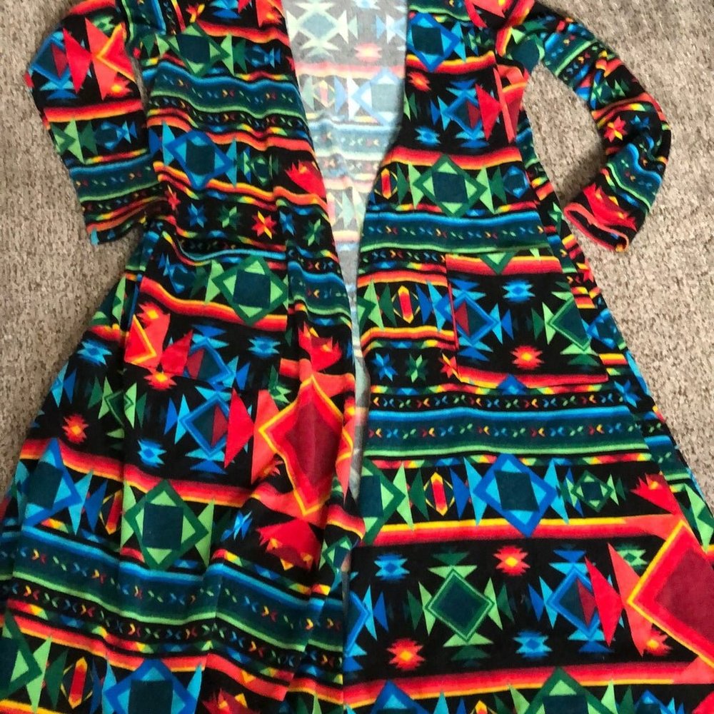 Lularoe Sarah Aztec pattern